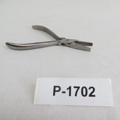 P-1702